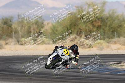 media/Nov-02-2025-CVMA (Sun) [[337aff29ab]]/Race 17-Amateur Supersport Middleweight/